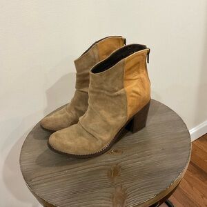 Diba true Booties size 7